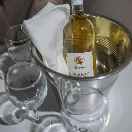 Dunavski Cvet 公寓