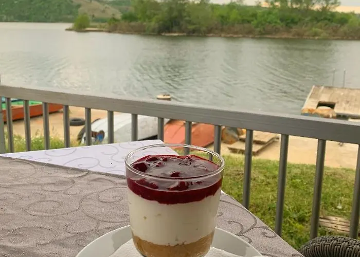 Daire Dunavski Cvet *